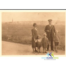 Fam van AKEN voor grenskantoor Lobith -Elten Achtergrond Elten 1935 F0000044